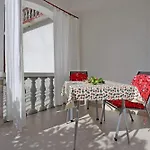 Apartmán With Parking Space Lopar, Rab - 18005 Lopar
