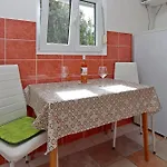 Apartmán With Parking Space Lopar, Rab - 18005 Lopar
