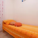 Apartament With Parking Space Lopar, Rab - 18005