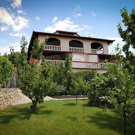 Appartamento With Parking Space Lopar, Rab - 18005