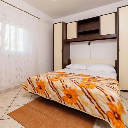 With A Parking Space Lopar, Rab - 18005 Apartment Lopar