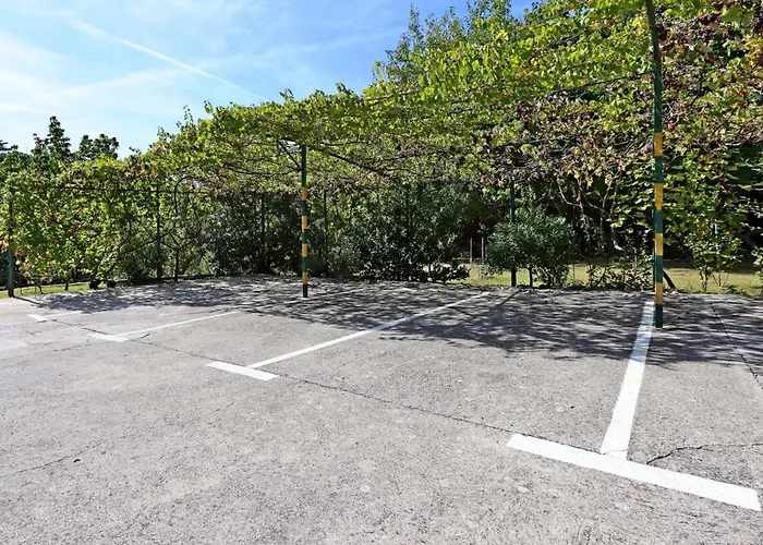 With Parking Space - Rab - 18005