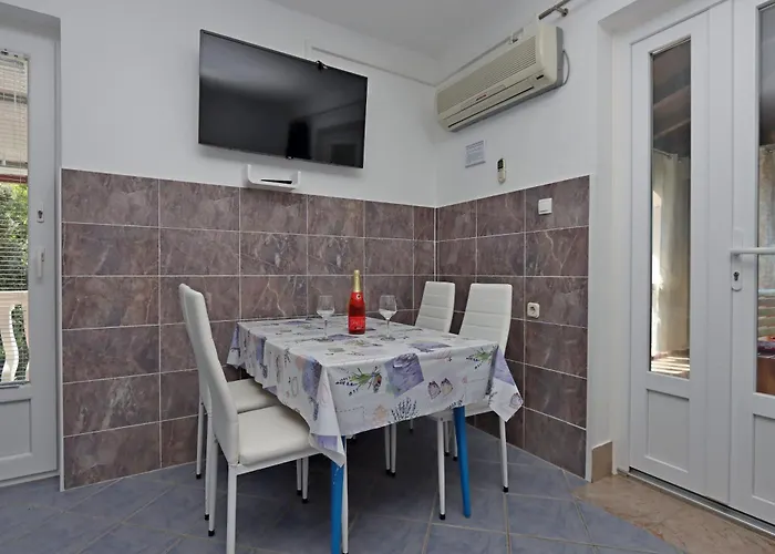 With Parking Space - Rab - 18005 *